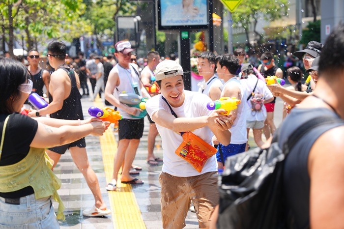 กระเป๋าแซ่บซี้ด2_0.jpg