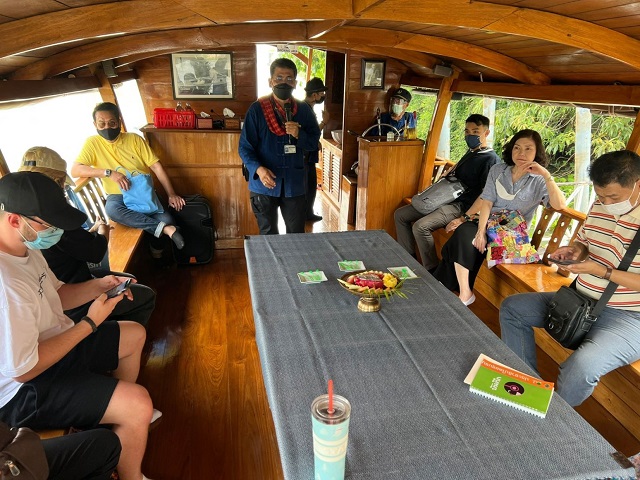 การล่องเรือ-.jpg