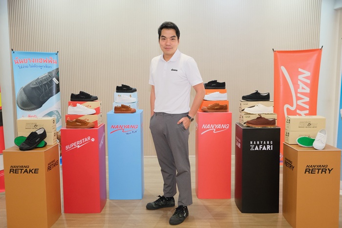 คุณจักรพล-2.jpg