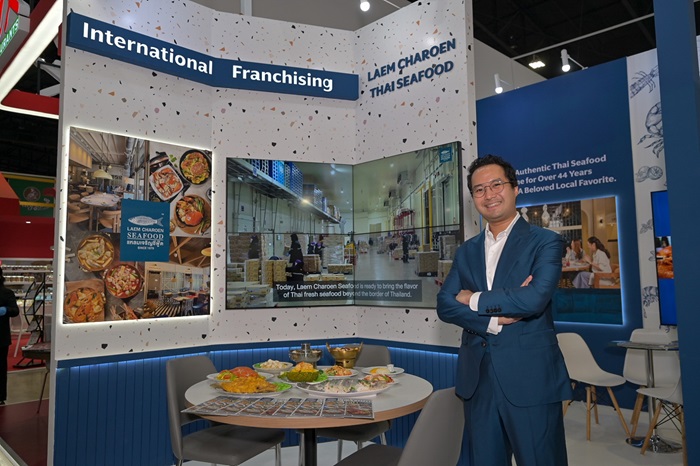 คุณธีร์-ธีระโกเมน-EVP.jpg