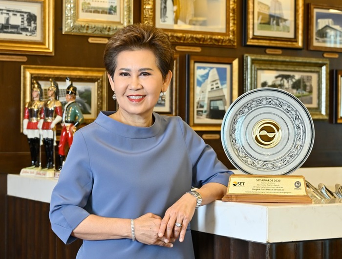 คุณนฤมล-BDMS.jpg