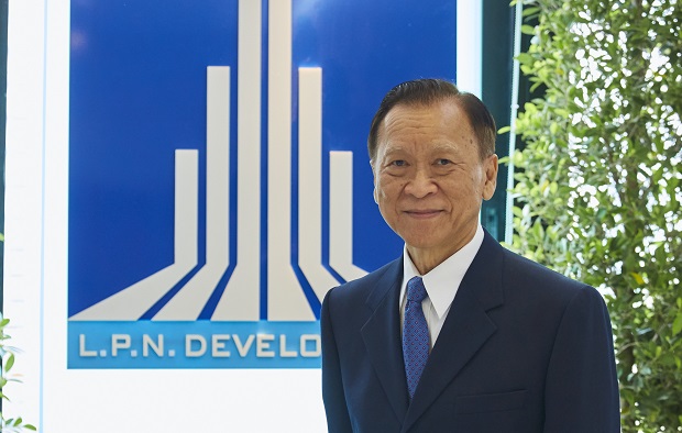 คุณมณเฑียร-วีโรทัย.jpg
