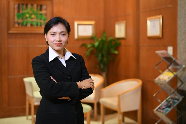 คุณวิลาสินี-บุญมาสูงทรง-ผู้อำนวยการฝ่ายวิจัย-GBS.jpg-2.jpg