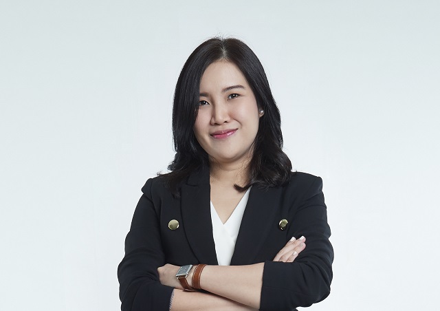 จริยา-ถ้ำตรงกิจกุล-CBRE.jpg