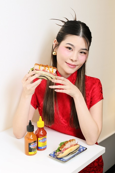 ซอสพริกศรีราชาพานิช-1.jpg