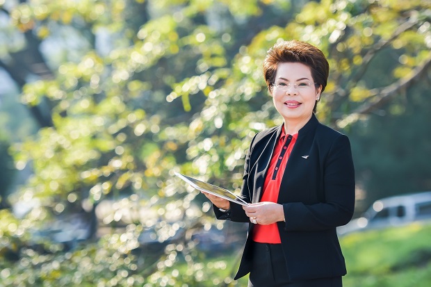 นางสมร-เทิดธรรมพิบูล-กรรมการผู้จัดการใหญ่-ปณท.jpg