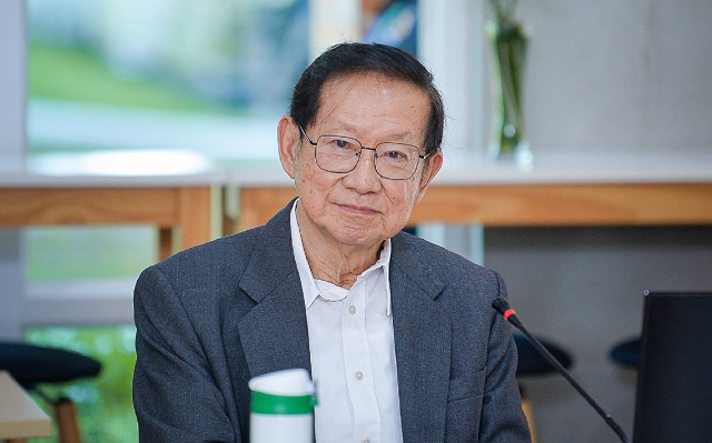 นายบุญฤทธิ์-มหามนตรี-ประธานกรรมการ-บริษัท-.jpg