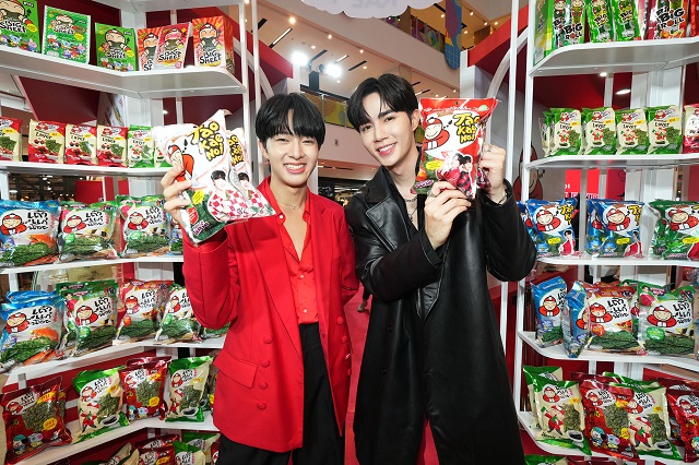 นุนิว-ซี.jpg