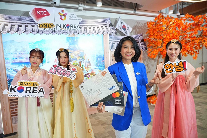พัทธ์ธีรา-อนันต์โชติพัชร-ผู้บริหาร-KTC-World-Travel-Service-และการตลาดท่องเที่ยวหมวดสายการบิน.jpg