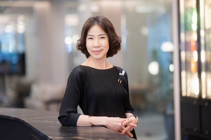พิทยา-วรปัญญาสกุล-ประธานเจ้าหน้าที่บริหาร-เคทีซี.jpg