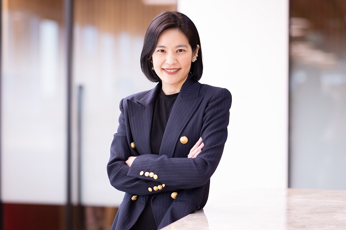 วริษฐา-พัฒนรัชต์-ผู้บริหารสูงสุด-ฝ่ายการตลาดบัตรเครดิต-เคทีซี.jpg