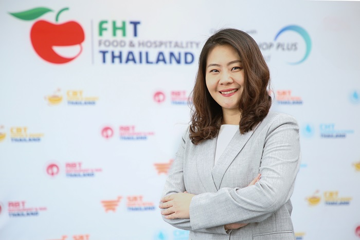 สุภาภรณ์.jpg