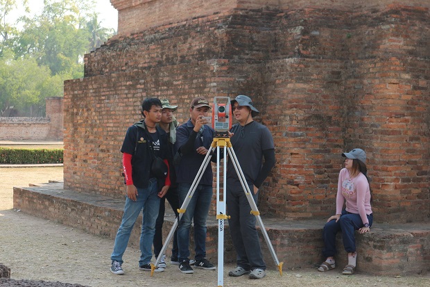 สำรวจข้อมูลทางงวิศวกรรมด้วยภาพถ่าย-ทีมมธ.jpg