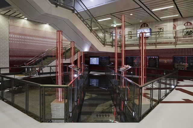 01-มิวเซียมใต้ดินภายในสถานีรถไฟฟ้าสนามไชย-Site-Museum.jpg