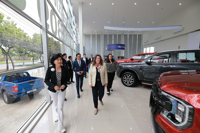 01-Elena-Ford-Copy.jpg