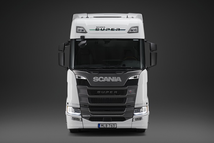 01-Photo-Scania-Super_0.jpg