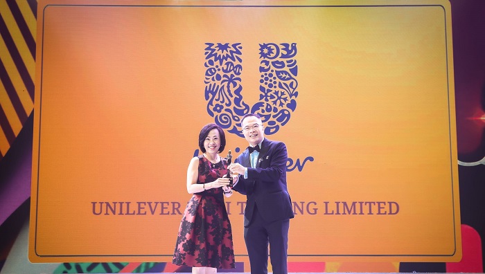 01-Unilever-wins-HR-Asia-Awards-2023.jpg