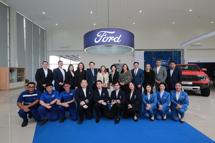 02-Elena-Ford-Copy.jpg