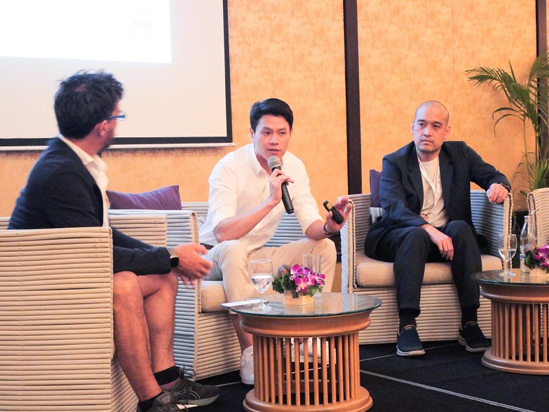 02.-Kittiphot-Boochangkool-while-talking-on-stage-regarding-dwps-work-under-the-concept-of-sustainable-design.jpg