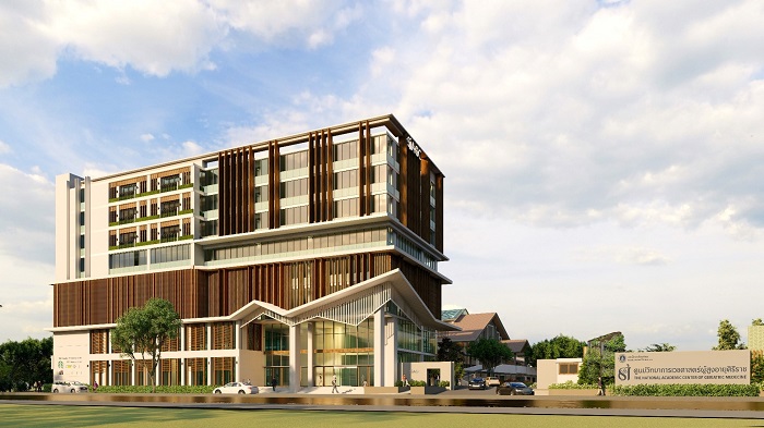 03.-ด้านนอกอาคารศูนย์วิทยาการเวชศาสตร์ผู้สูงอายุศิริราช.jpg