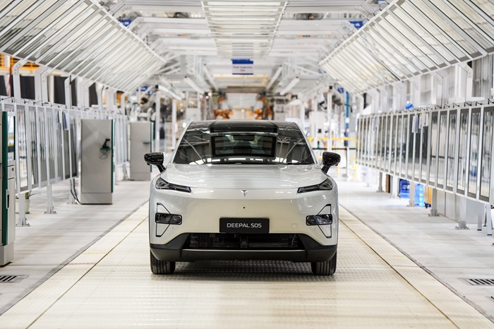 05-DEEPAL-S05-at-CHANG-AN-Automobile-Rayong-Factory.jpg