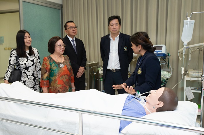1.ผู้บริหารกองทุนฮาตาริฯ-เยี่ยมชมศูนย์การ_0.jpg