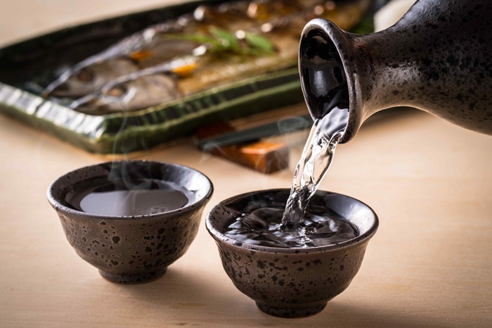 1-GrabFood_Sake-Rising.jpg