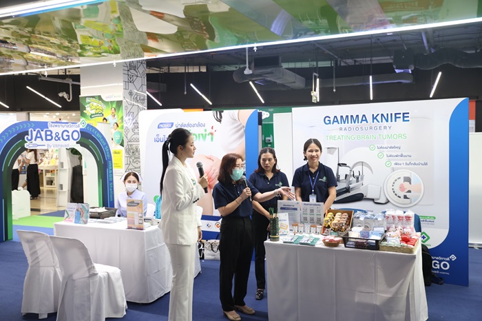 10_Opening-Ceremony-JABGO-Chatuchak-1.jpg