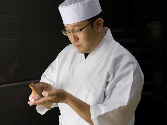 12.-ชูเฮอิ-ยามางุจิ-ร้านไซอุนโด-จากจังหวัด-ชิมาเนะ.jpg