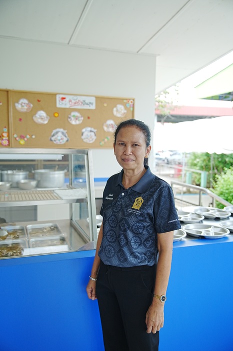 18.-นางสาวน้ำอ้อย-สุนทรพฤกษ์.jpg