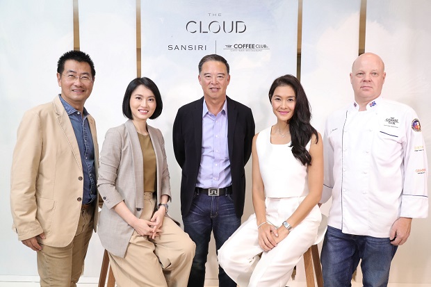 3.-ภาพรวมผู้บริการและแขกผู้มีเกียรติในงานเปิดตัว-THE-CLOUD-re.jpg