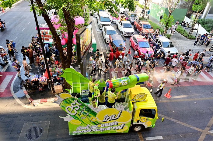 6_est-shoot-สงกรานต์กรุงเทพ.jpg