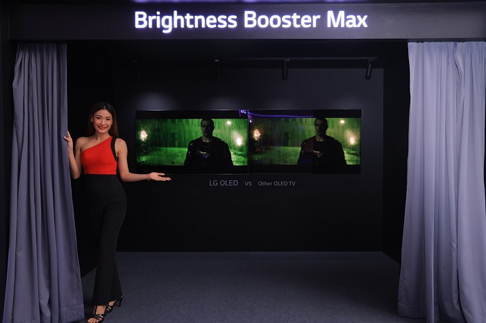 70_-brighter-and-sharper-with-Brightness-Booster-Max-technology.jpg