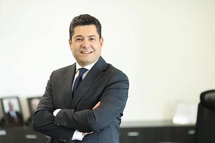 Ariel_Atakul.jpg