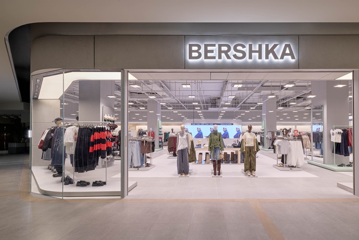 Bershka-Central-Park-Bangkok_1_0.jpg