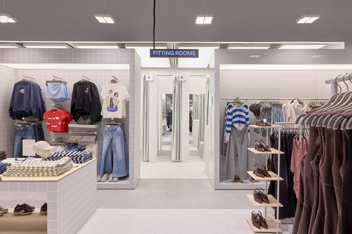 Bershka-Central-Park-Bangkok_8_0.jpg