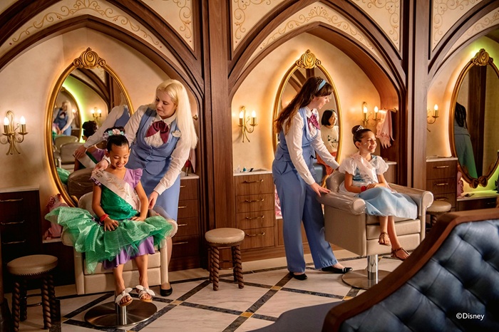 Bibbidi-Bobbidi-Boutique-1_0.jpg