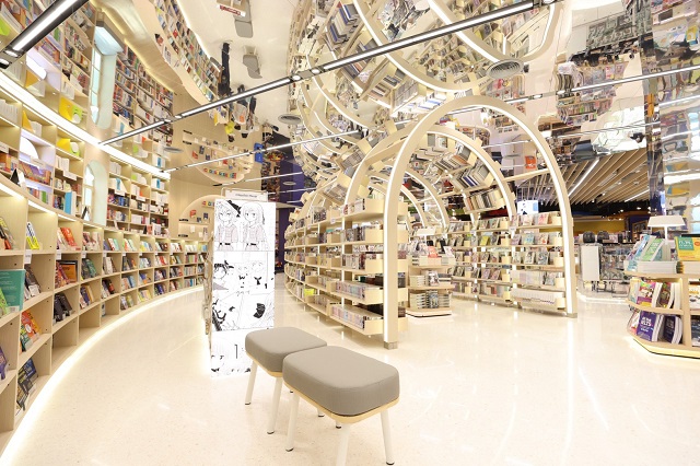Book-cave_03.jpg