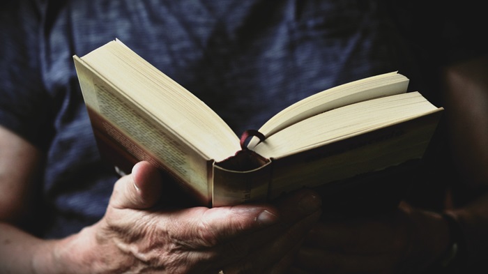 BOOK.jpg
