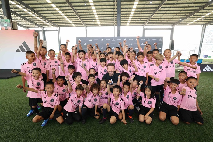 Craft-Your-Dream-With-David-Beckham_18.jpg