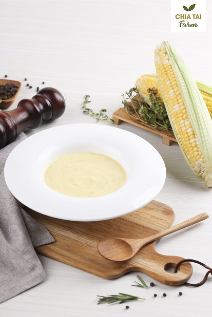 Creamy-Corn-_-Bacon-Chowder.jpg