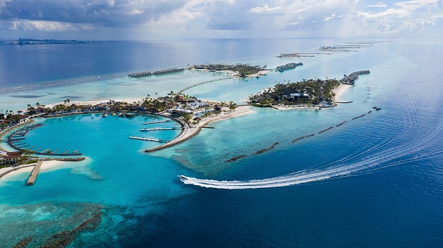 CROSSROADS-Maldives.jpg