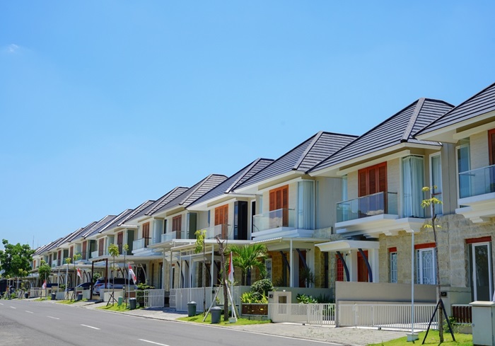 DDproperty-Thailand-Property-Market-Report-Q1-2567_Cover.jpg