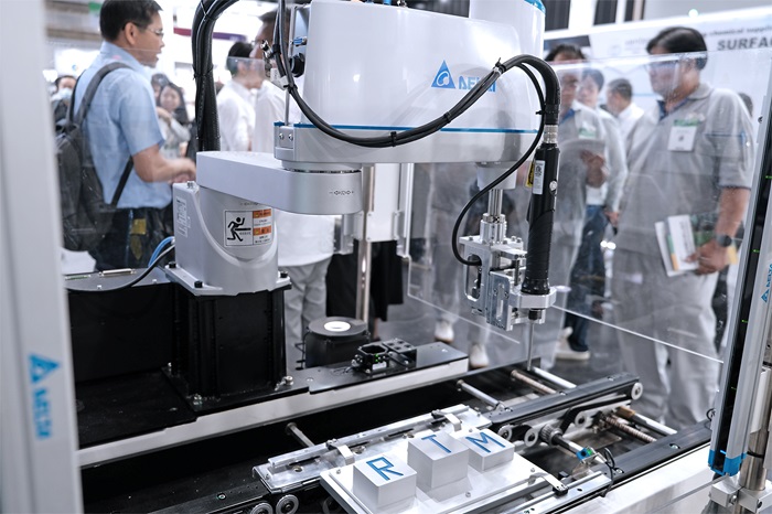 Delta-Showcases-Intelligent-Automation-and-Process-Solutions-for-PCB-Assembly-at-Thailand-Electronics-Circuit-Asia-2024-4.jpg