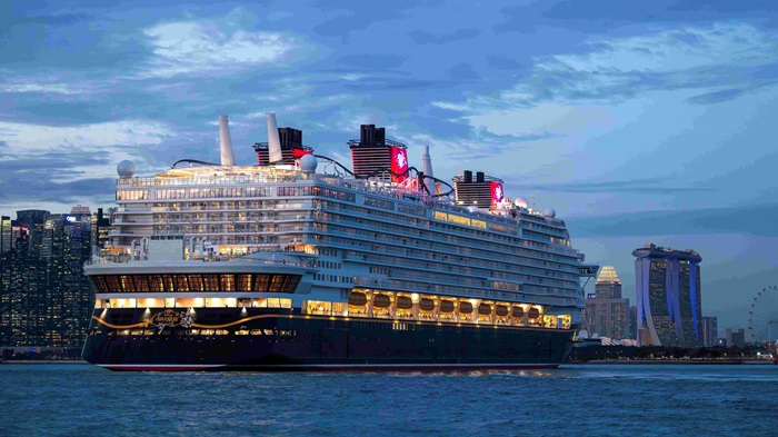 Disney-Adventure-Singapore-Arrival-3_0.jpg