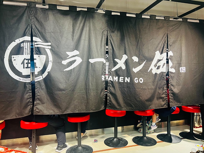 DON-DON-DONKI-SEN-SEN-SUSHI-at-Thaniya-Plaza-6.jpg