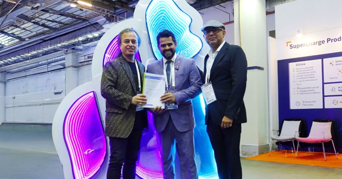 Gorilla-Booth-1-_0.jpg