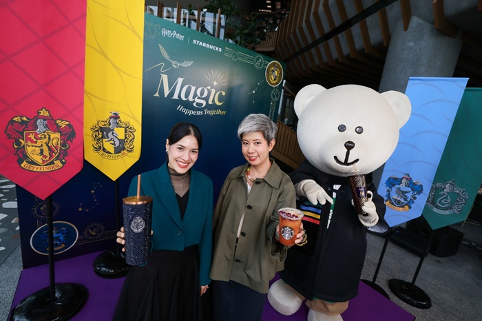 Harry-Potter_Starbucks.jpg