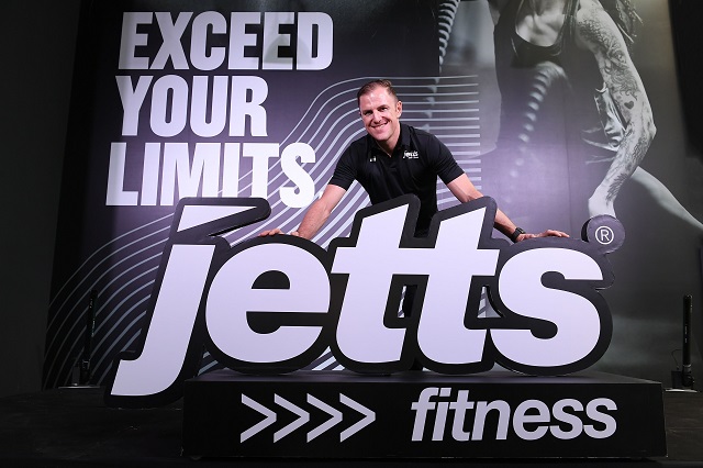 Jetts-Black-1.jpg