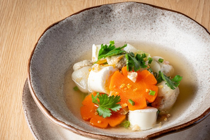 Khum-Hom-New-Menu-_Gaeng-Chued-Ngo-Yad-Sai-Gai.jpg